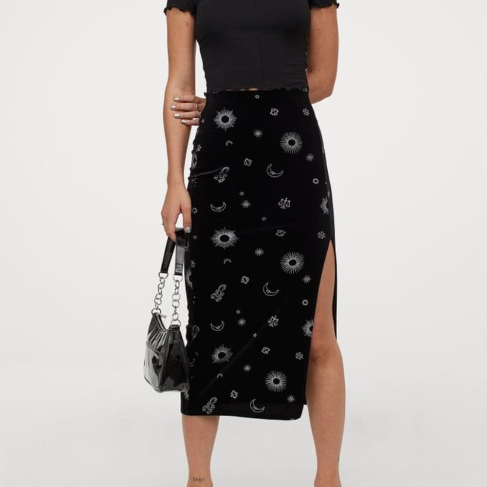 H&M Large Black Velour Slit-Front Zodiac Skirt